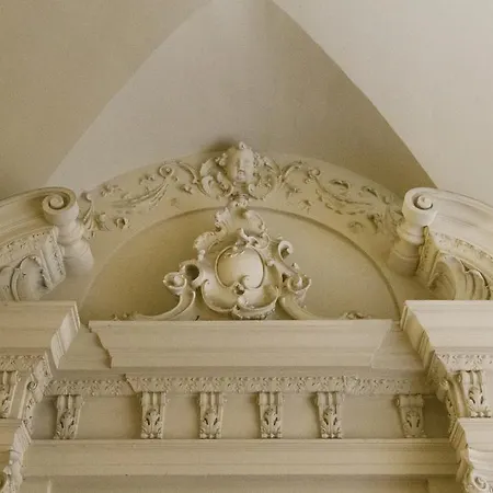 Eoetvoes * Budapest